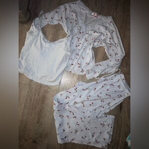 90’s Vintage Victoria’s Secret Floral 3pc Pajama Set